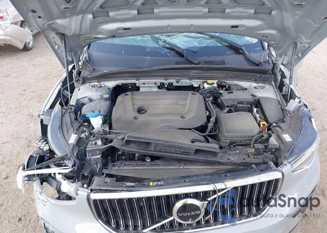 2024 Volvo Xc40 B5 Plus Bright Theme из США, поврежденный, VIN YV4L12UE9R2226001